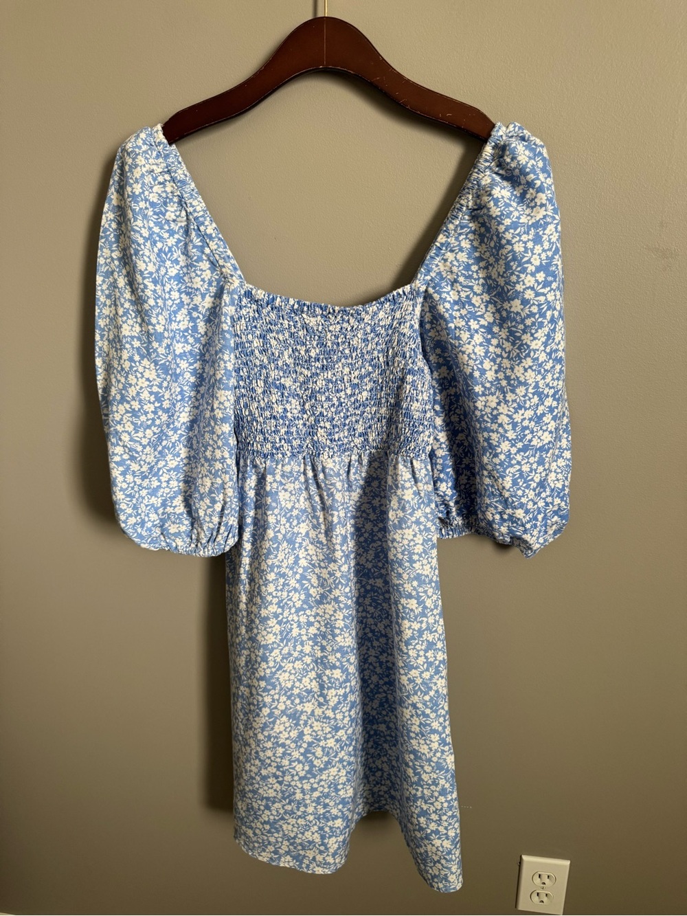 Tuckernuck Blooms Over Broadway Annie Smocked Dress Large